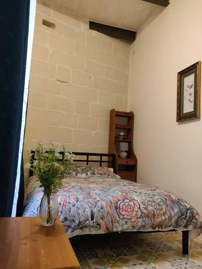 Rons Town House Apartment Tarxien Exterior photo